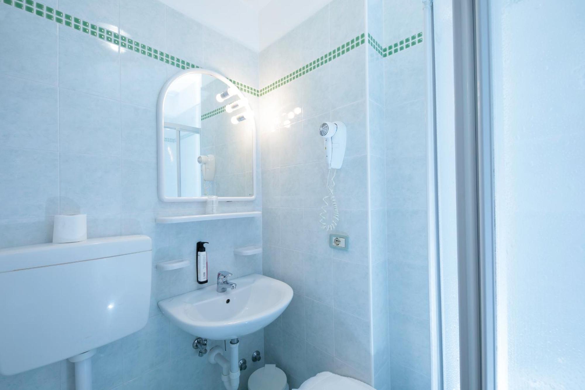 Hotel Garni Losanna Bibione Extérieur photo